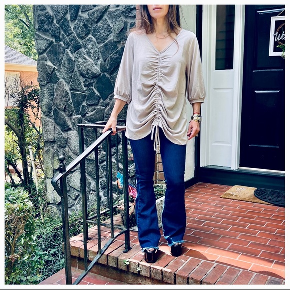 Boho Chic Great Style Ruched Drawstring front cuffed sleeves top - Picture 4 of 9